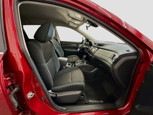 Used 2019 Nissan Rogue SV w/ Premium Package AWD/4WD image 33
