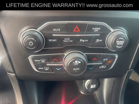 Used 2022 Dodge Charger R/T w/ Plus Group RWD image 18