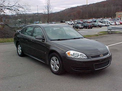 Used 2009 Chevrolet Impala LT w/ Luxury Edition Package image 36