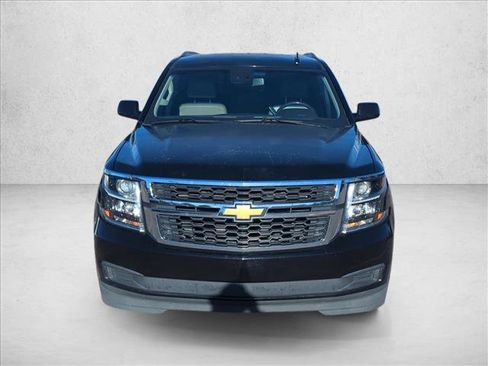 Used 2018 Chevrolet Tahoe LT image 2