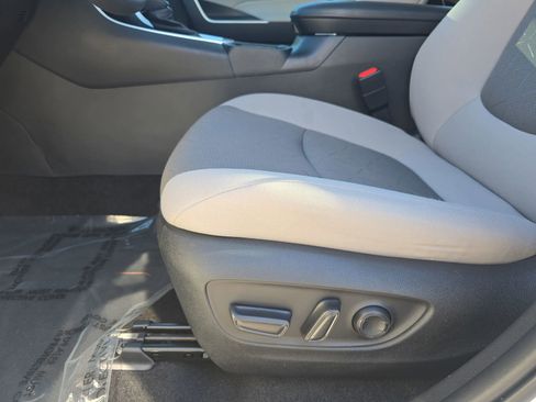 Used 2023 Toyota RAV4 XLE w/ Convenience Package AWD/4WD image 26