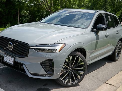 New 2026 Volvo XC60 B5 Ultra w/ Climate Package AWD/4WD image 2