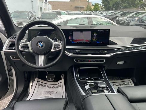 Used 2024 BMW X7 xDrive40i w/ M Sport Package image 13