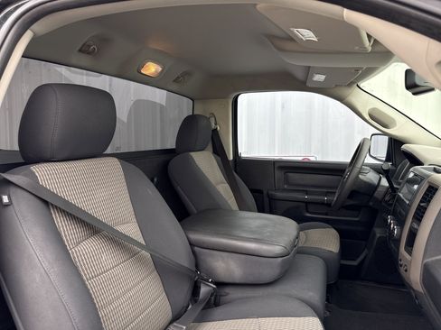 Used 2012 RAM 1500 Express image 28