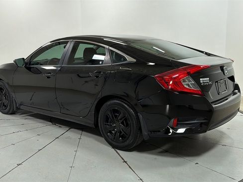 Used 2018 Honda Civic LX image 7