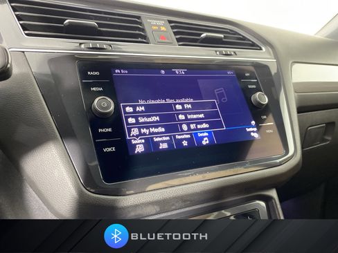Used 2022 Volkswagen Tiguan SE AWD/4WD image 4