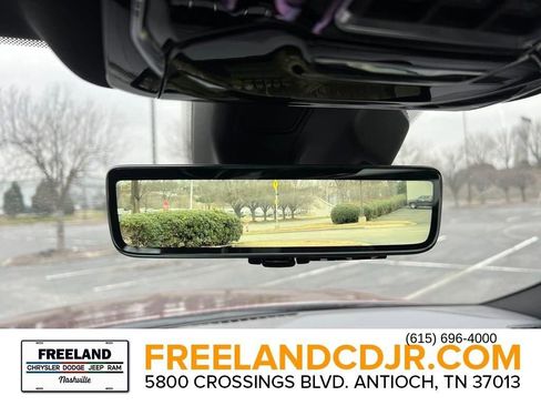 New 2024 Jeep Grand Cherokee Overland w/ Luxury Tech Group IV image 27