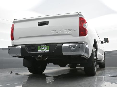 Used 2017 Toyota Tundra SR5 image 27