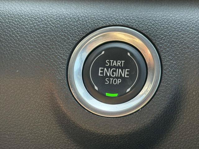 Used 2025 GMC Terrain Elevation AWD/4WD image 31