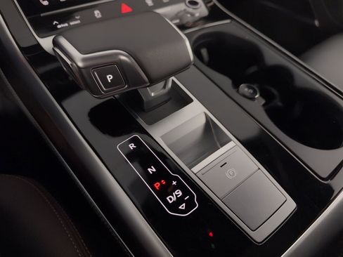 Certified 2026 Audi Q7 3.0T Premium Plus w/ Premium Plus Package AWD/4WD image 19