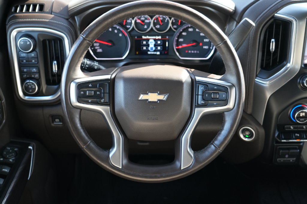 Used 2019 Chevrolet Silverado 1500 LTZ AWD/4WD image 16