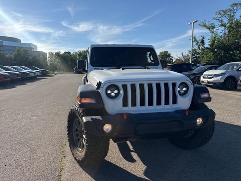 Used 2022 Jeep Wrangler Unlimited Sport AWD/4WD image 17