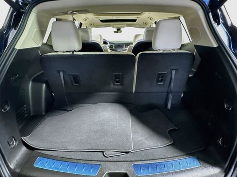 Used 2023 Buick Enclave Premium w/ Experience Buick Package image 26