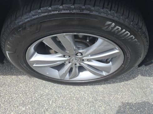 Used 2024 Acura MDX SH-AWD image 25