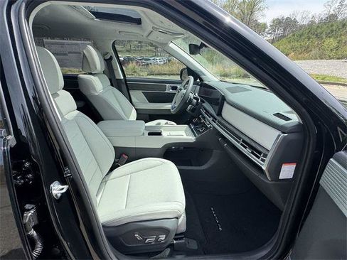 New 2025 Hyundai Santa Fe Calligraphy image 13