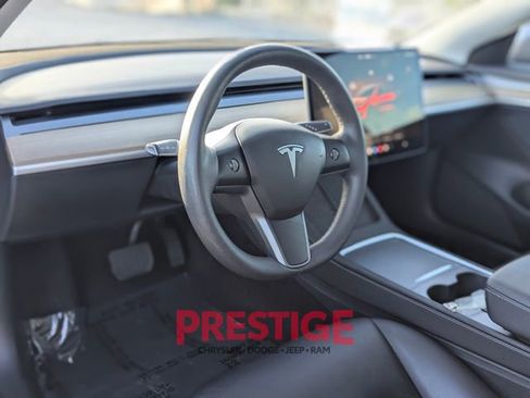 Used 2023 Tesla Model 3 Standard Range image 15