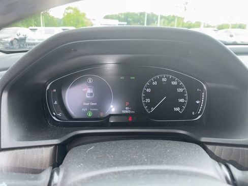 Used 2018 Honda Accord Touring image 17