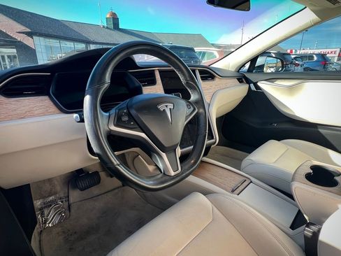 Used 2018 Tesla Model S 100D image 15