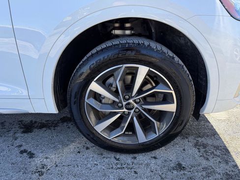 Used 2025 Audi Q5 2.0T Premium image 8