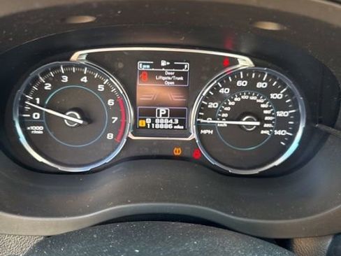 Used 2018 Subaru Forester 2.5i Touring image 2