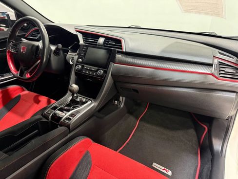 Used 2019 Honda Civic Type R image 30