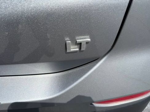 Certified 2024 Chevrolet Equinox LT FWD image 8