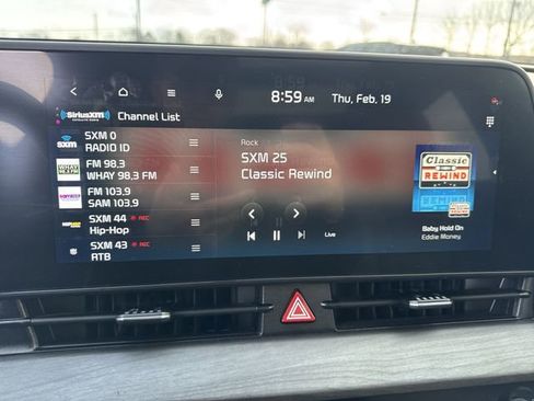 Used 2023 Kia Sportage X-Line w/ X-Line Premium Package image 16