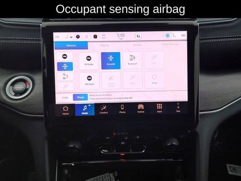 New 2025 Jeep Grand Cherokee L Limited w/ Luxury Tech Group II image 23