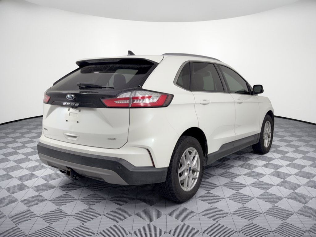 Used 2022 Ford Edge SEL w/ Convenience Package AWD/4WD image 9