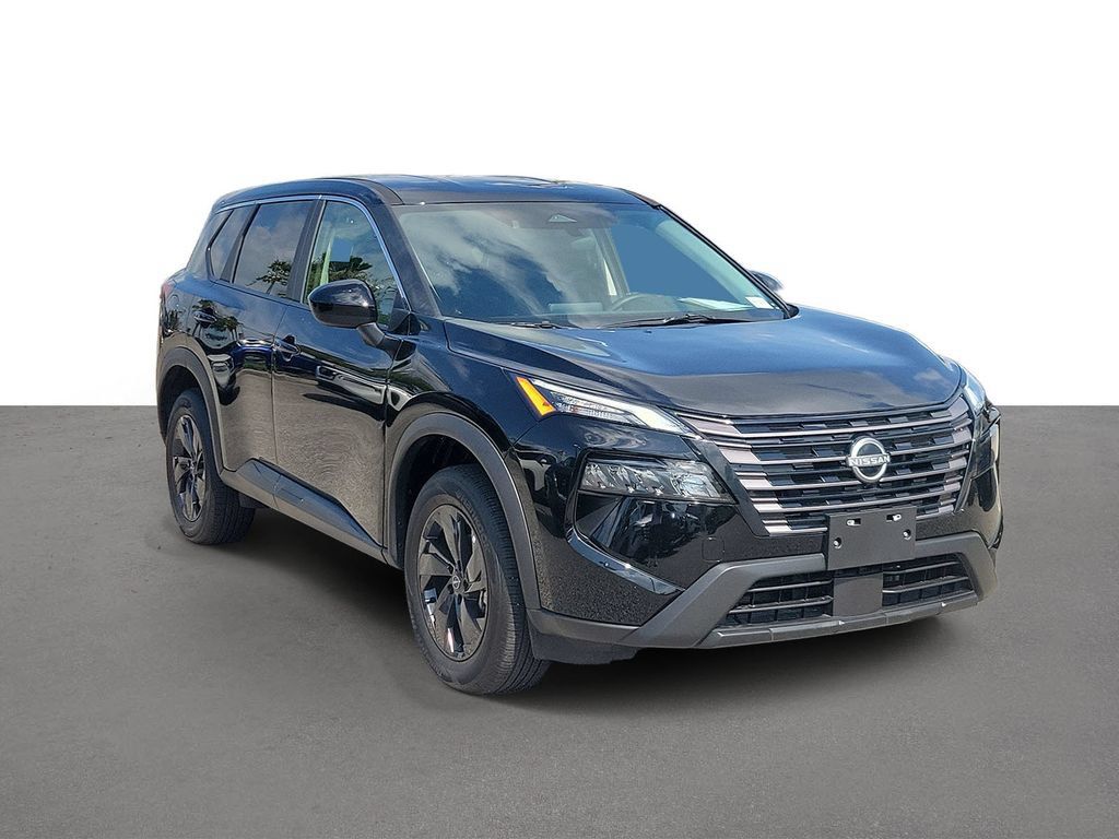 Certified 2026 Nissan Rogue SV AWD/4WD image 2