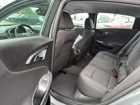 Used 2024 Chevrolet Malibu LT FWD image 29