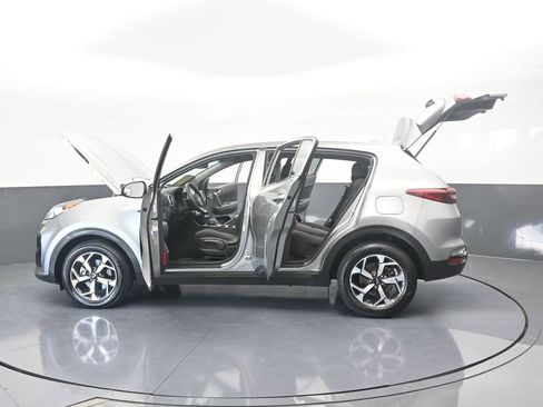 Used 2020 Kia Sportage LX image 69