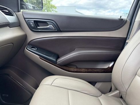 Used 2017 Chevrolet Tahoe LT w/ Luxury Package image 31