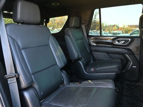 Used 2021 Chevrolet Tahoe Z71 image 11