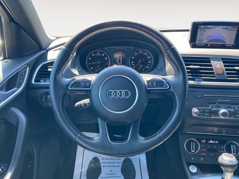 Used 2018 Audi Q3 2.0T Premium w/ Convenience Package AWD/4WD image 12