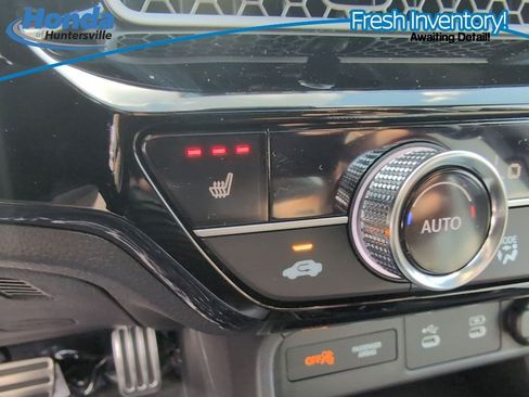 Used 2025 Honda Civic Sport image 34