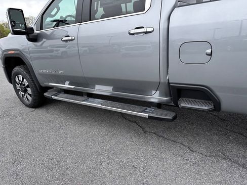 New 2026 GMC Sierra 3500 Denali w/ Denali Reserve Package AWD/4WD image 38