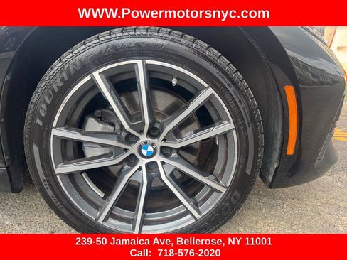 Used 2019 BMW 330i xDrive Sedan w/ Driving Assistance Package AWD/4WD image 20