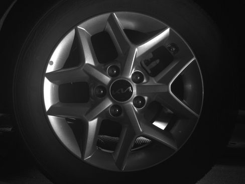 Used 2025 Kia Soul LX w/ LX Technology Package FWD image 14