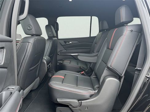 New 2026 Chevrolet Traverse RS image 31