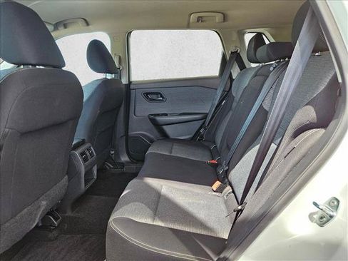 Used 2021 Nissan Rogue S FWD image 12