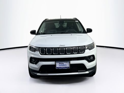 Used 2022 Jeep Compass Limited image 2