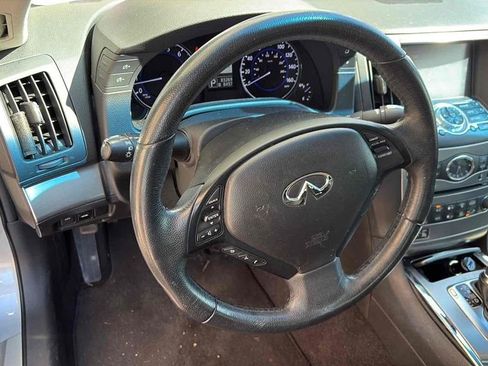 Used 2015 INFINITI Q40 AWD w/ Navigation Package image 15