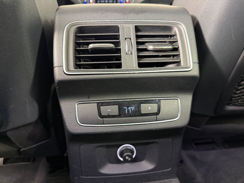 Used 2018 Audi Q5 2.0T Premium Plus w/ Premium Plus Package image 26