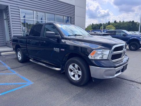 Used 2019 RAM 1500 Classic SLT AWD/4WD image 1