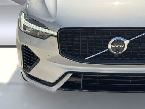 Used 2024 Volvo XC60 T8 Plus w/ Protection Package Premier AWD/4WD image 28