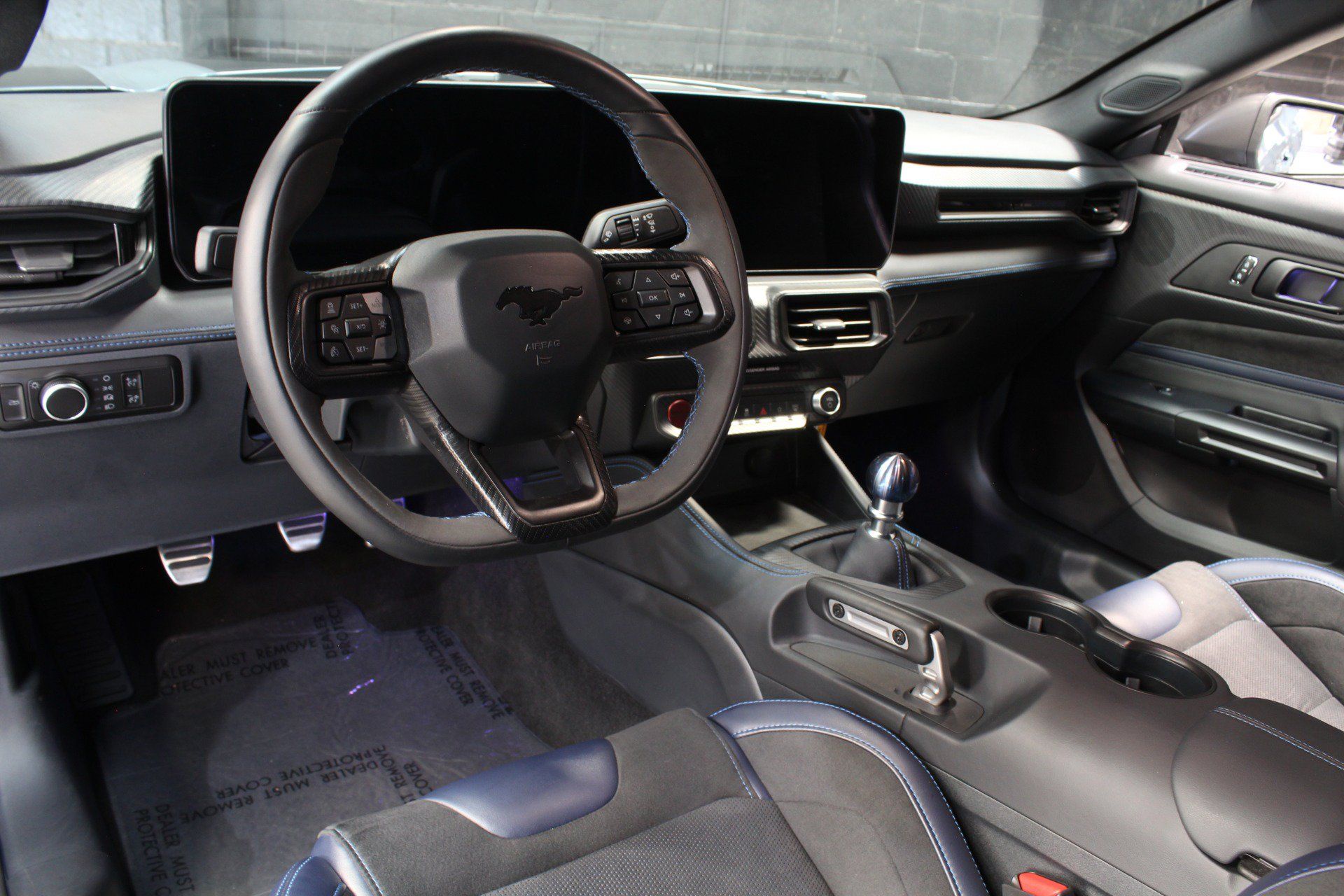Used 2025 Ford Mustang Dark Horse RWD image 44