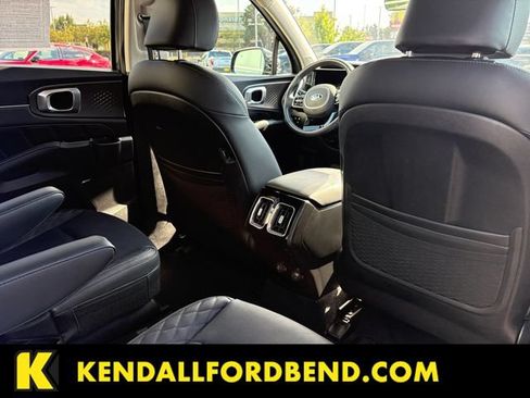 Used 2021 Kia Sorento SX FWD image 24