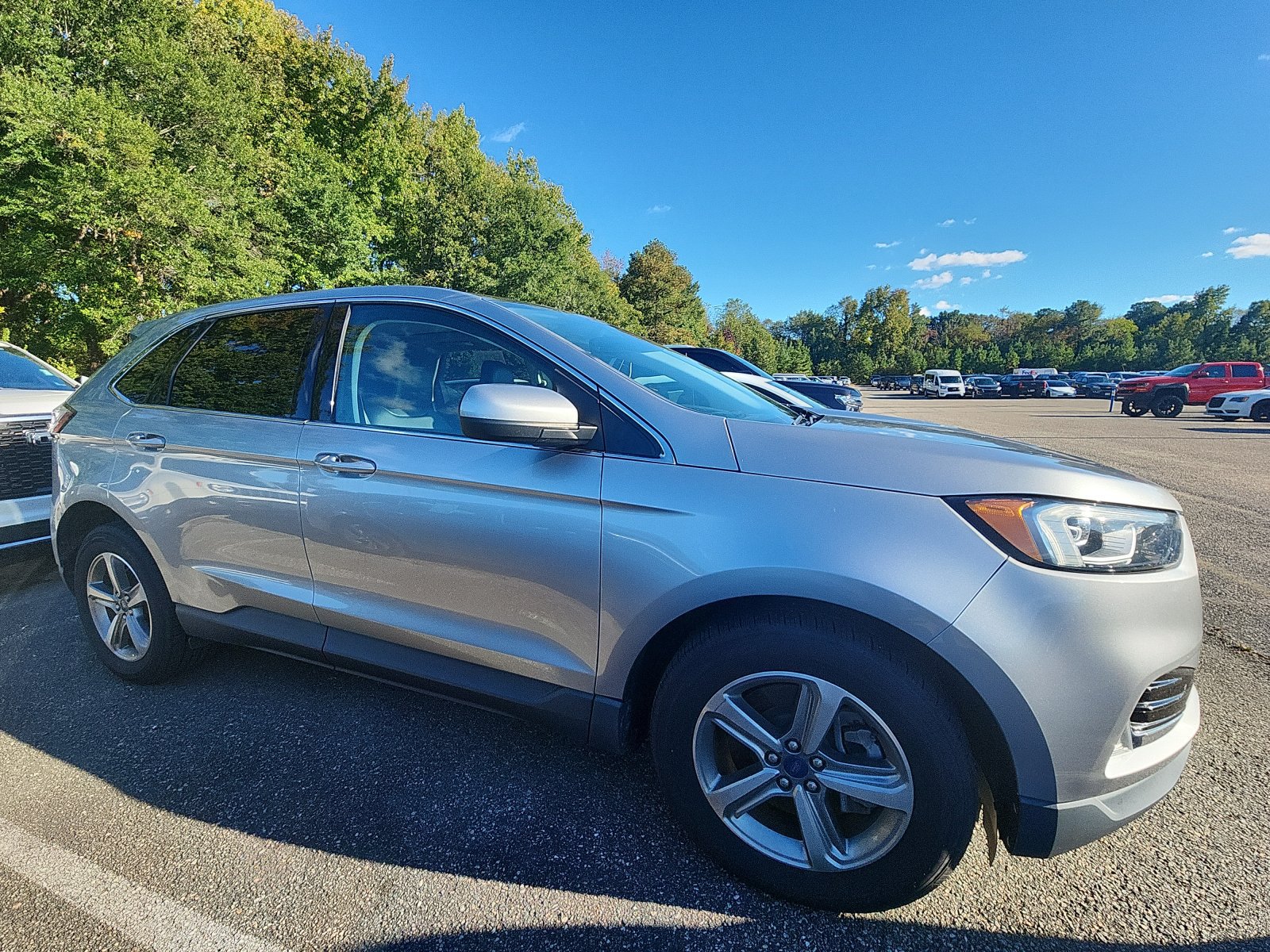 Used 2021 Ford Edge SEL w/ Convenience Package AWD/4WD image 5
