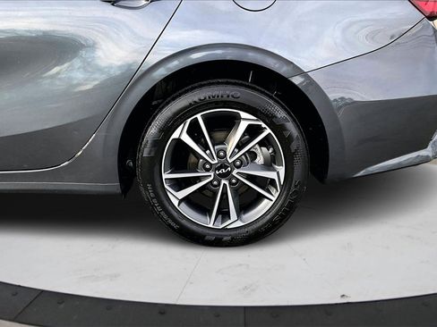 Used 2024 Kia Forte LXS image 31